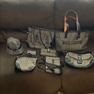 Awesome 8 piece set of Signature Series Coach